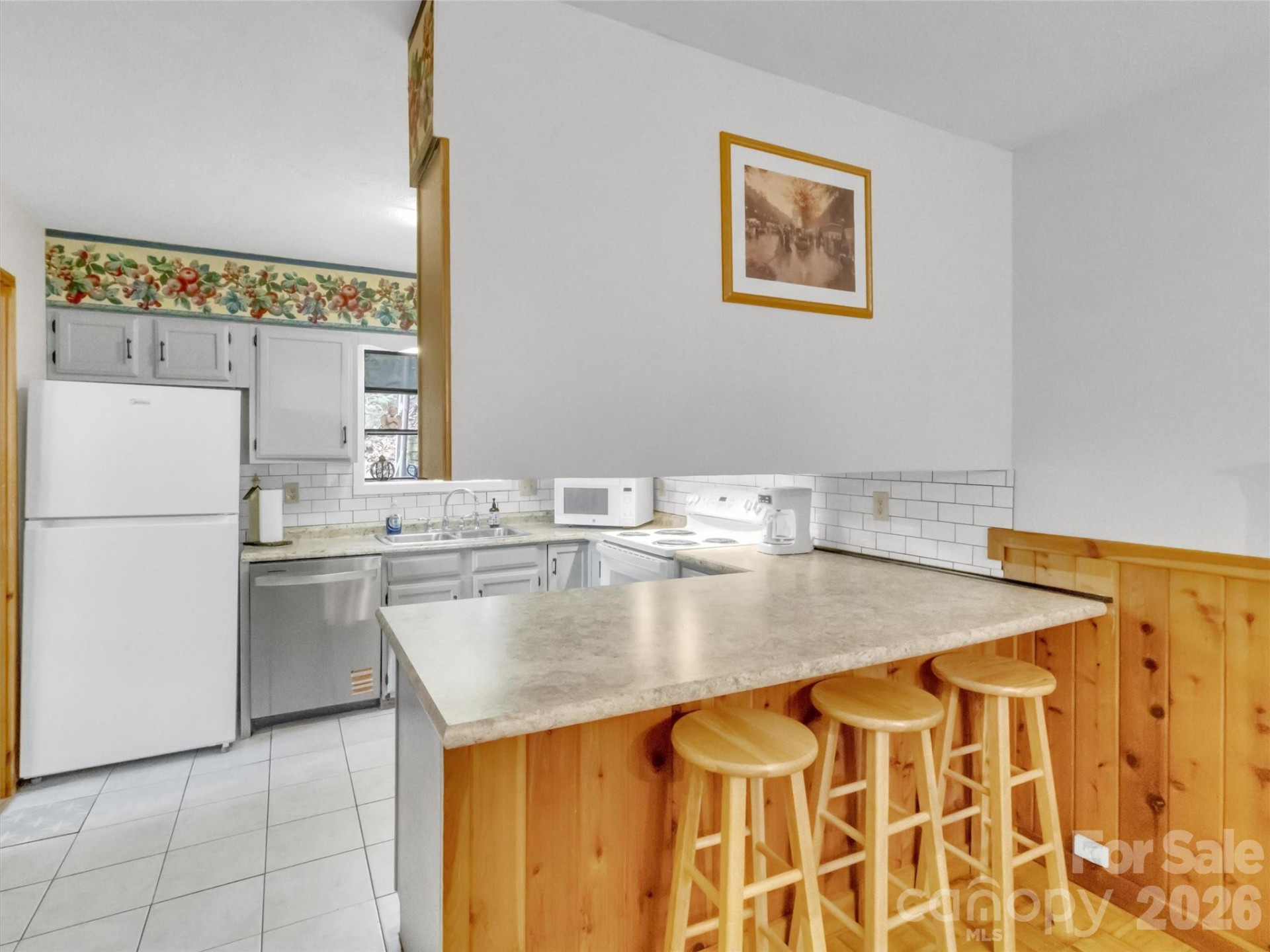 2445 Lakeshore Drive - Photo 9