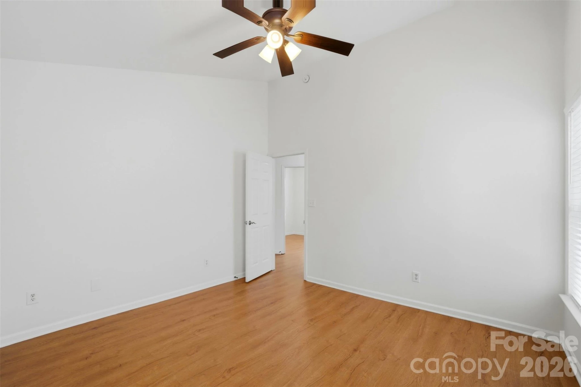 4109 Parkdale Drive - Photo 9