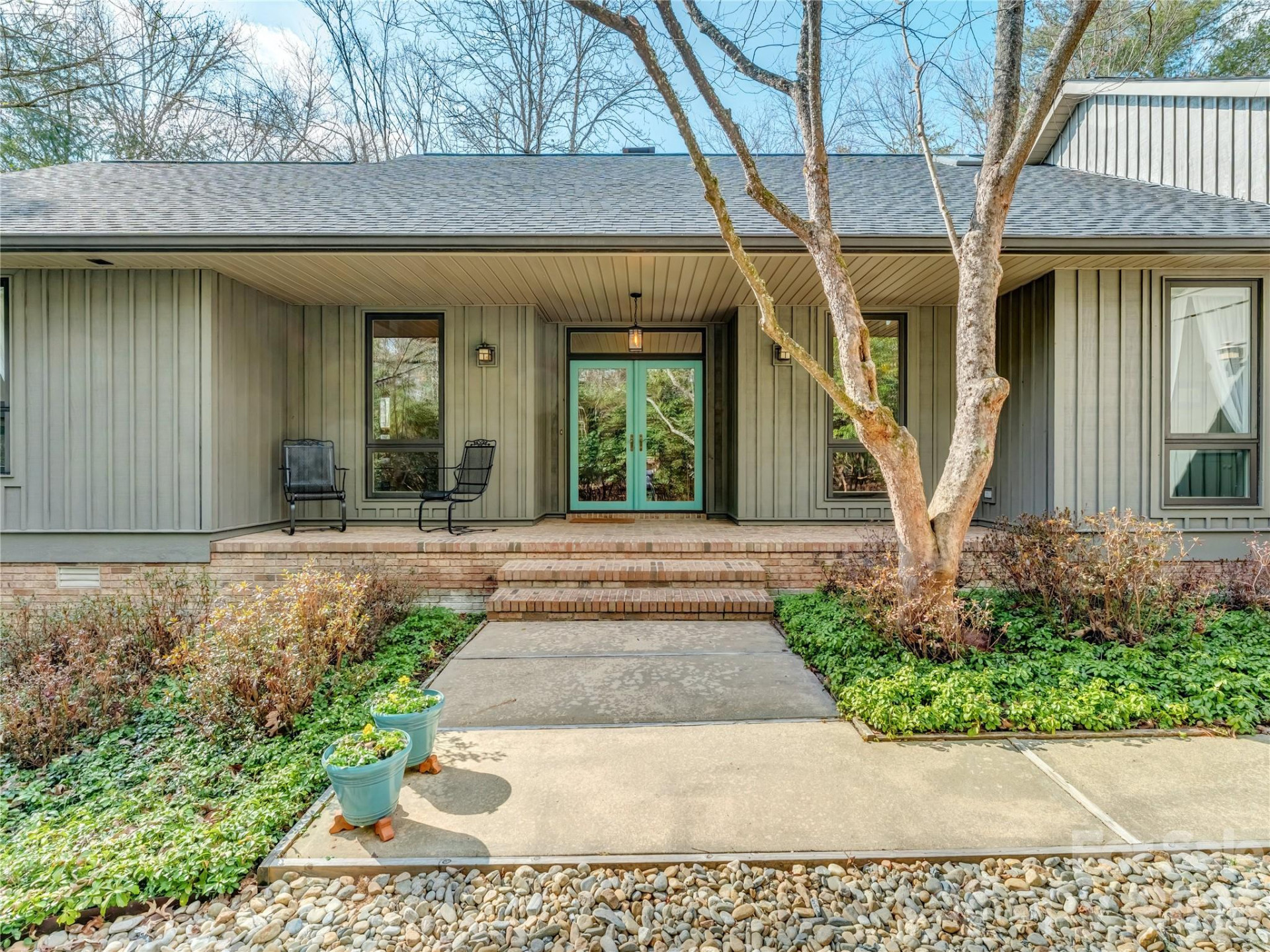 203 Heathcote Road