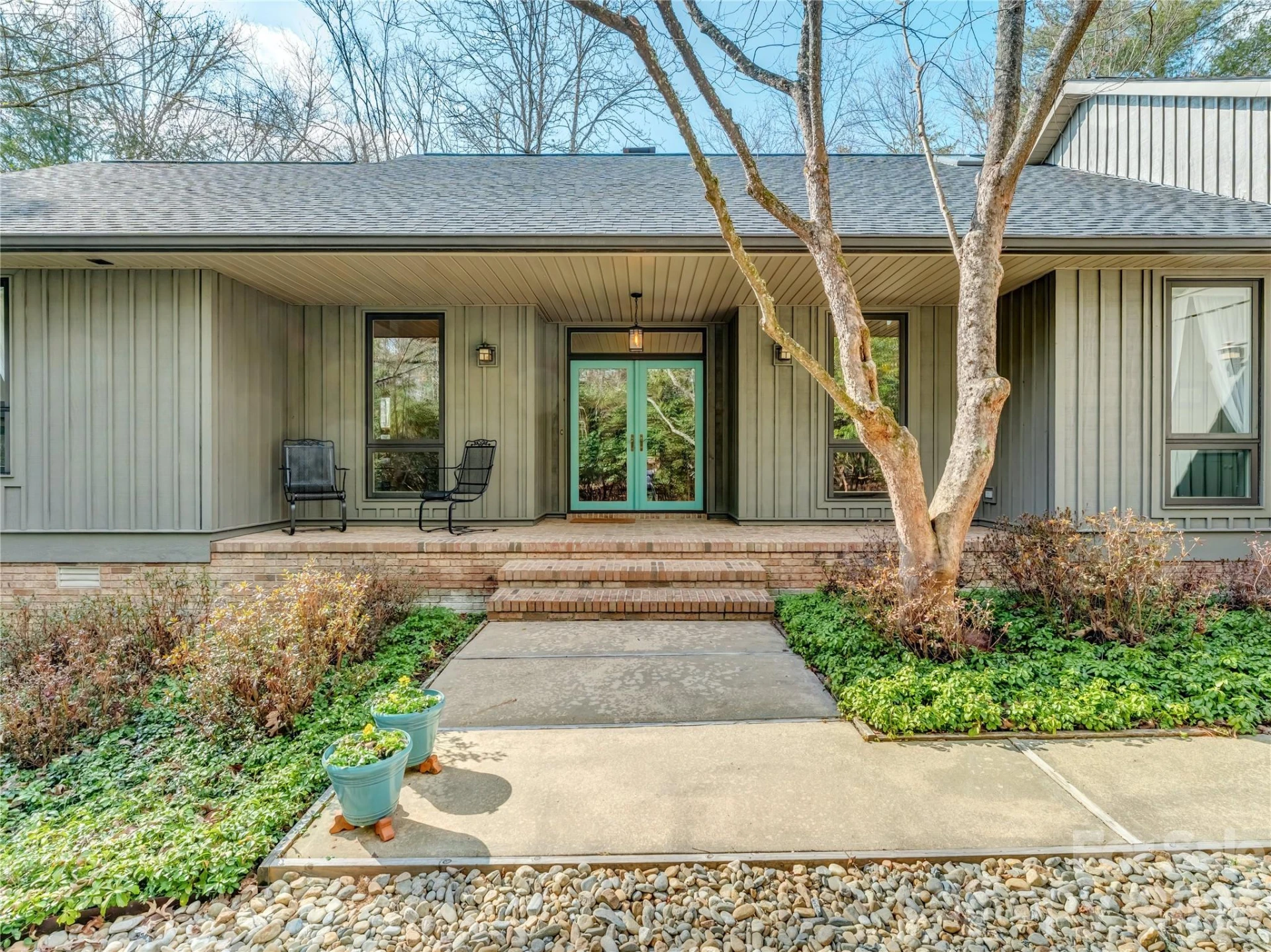203 Heathcote Road