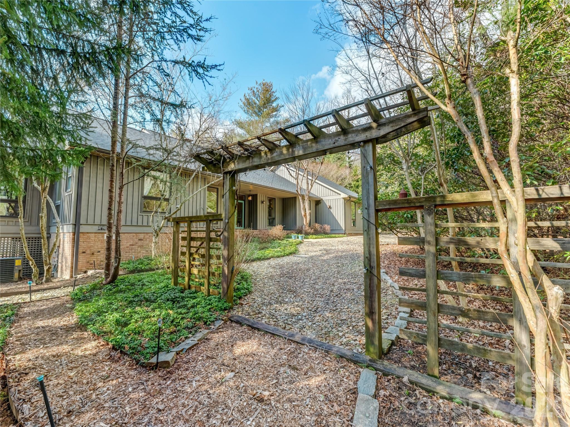 203 Heathcote Road - Photo 35