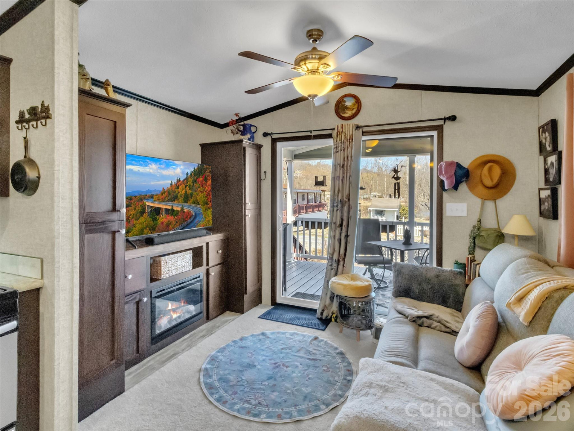 225 Pike Point - Photo 16