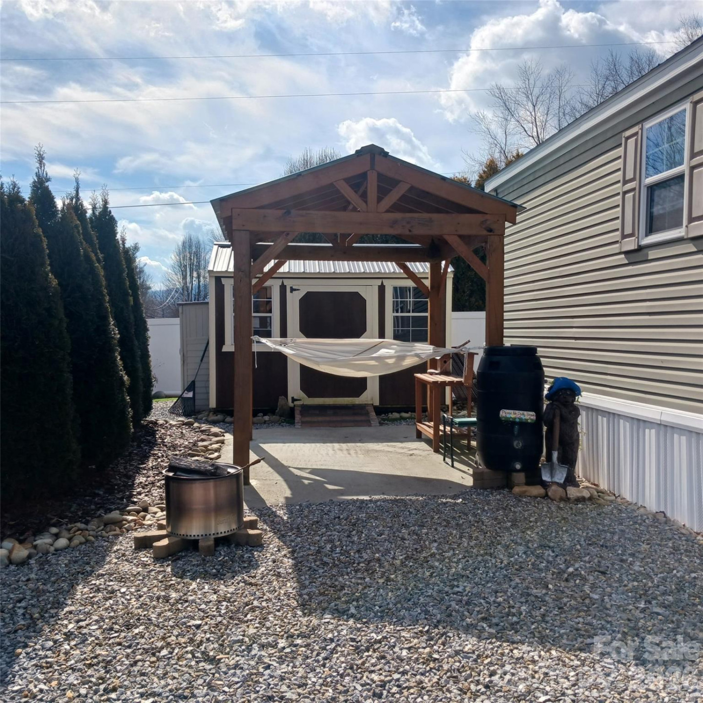 225 Pike Point - Photo 25