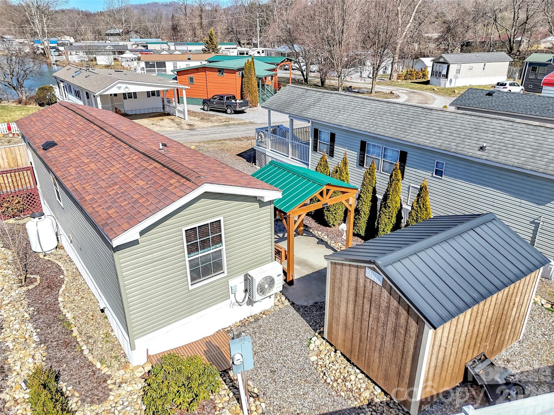 225 Pike Point - Photo 7