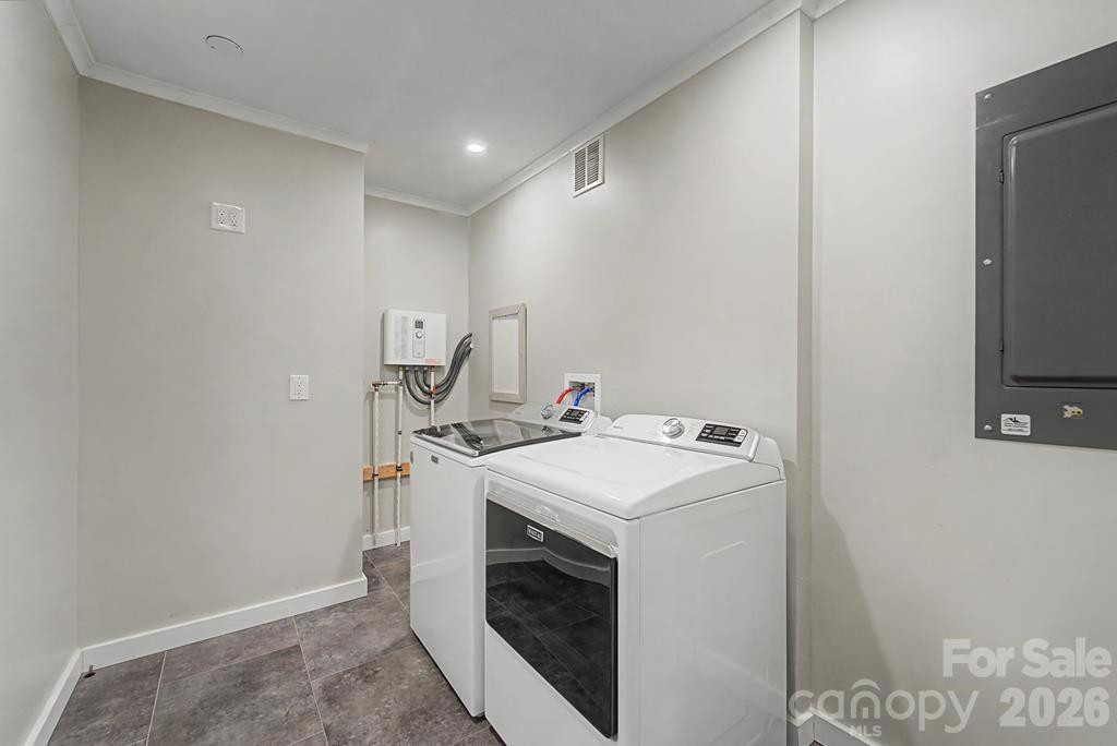 240 North Country Club Drive - Photo 19