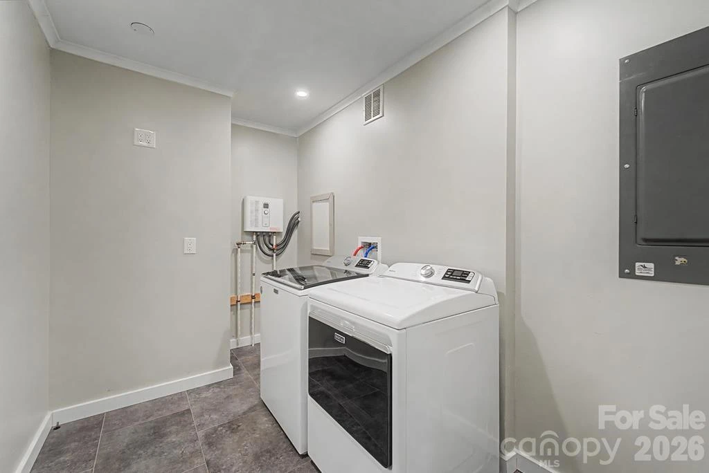 240 North Country Club Drive - Photo 19