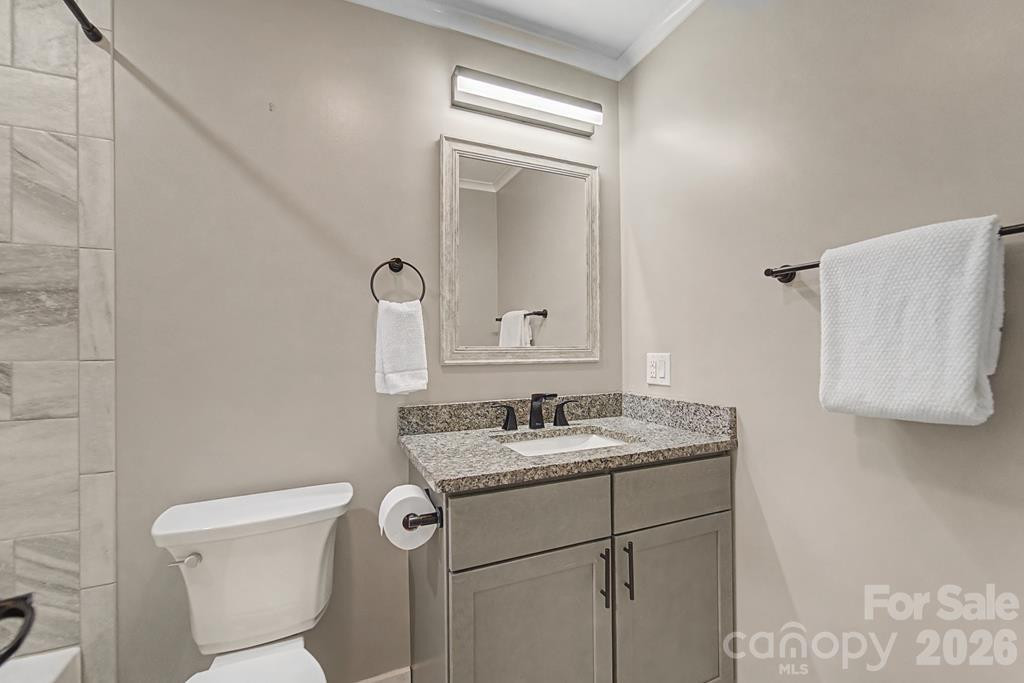 240 North Country Club Drive - Photo 22