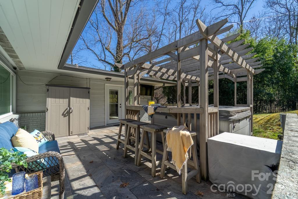 240 North Country Club Drive - Photo 31