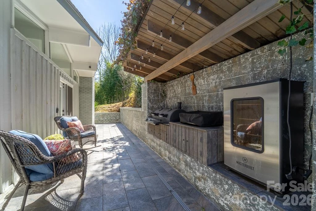 240 North Country Club Drive - Photo 36