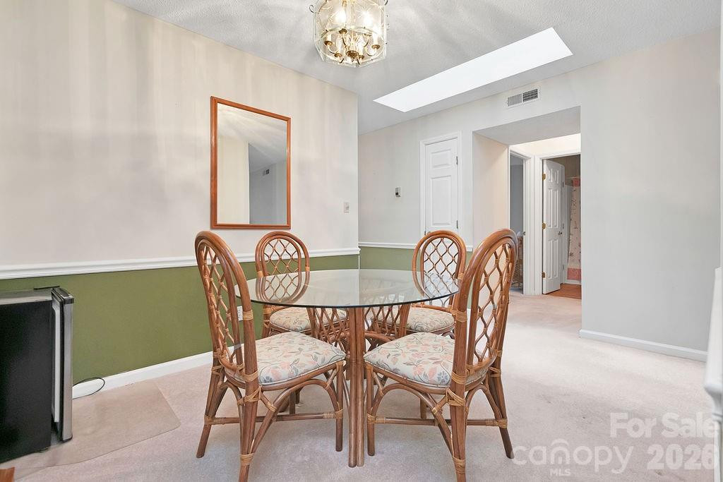 1904 Abbey Circle - Photo 14