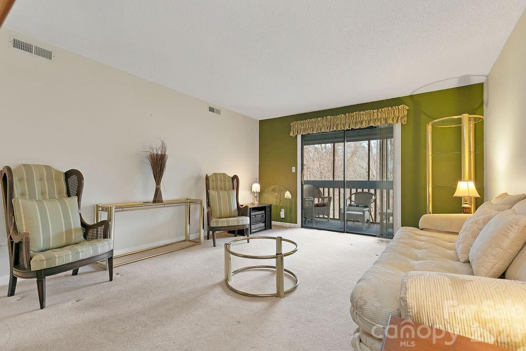 1904 Abbey Circle - Photo 19