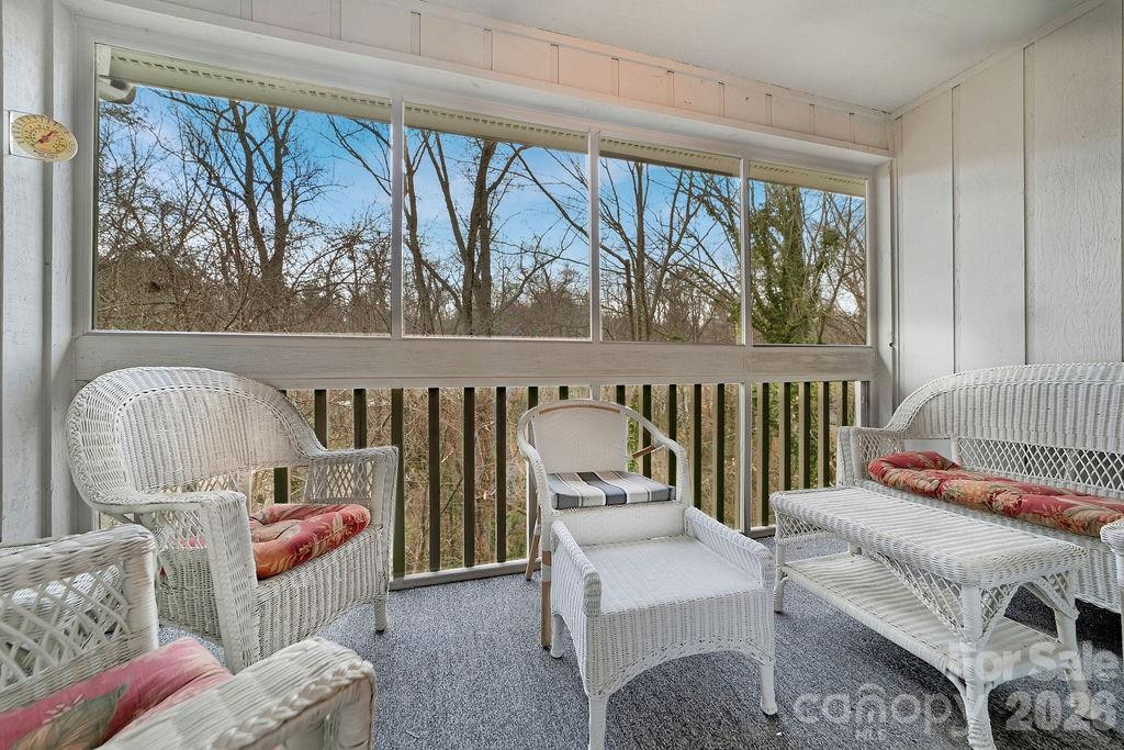 1904 Abbey Circle - Photo 20