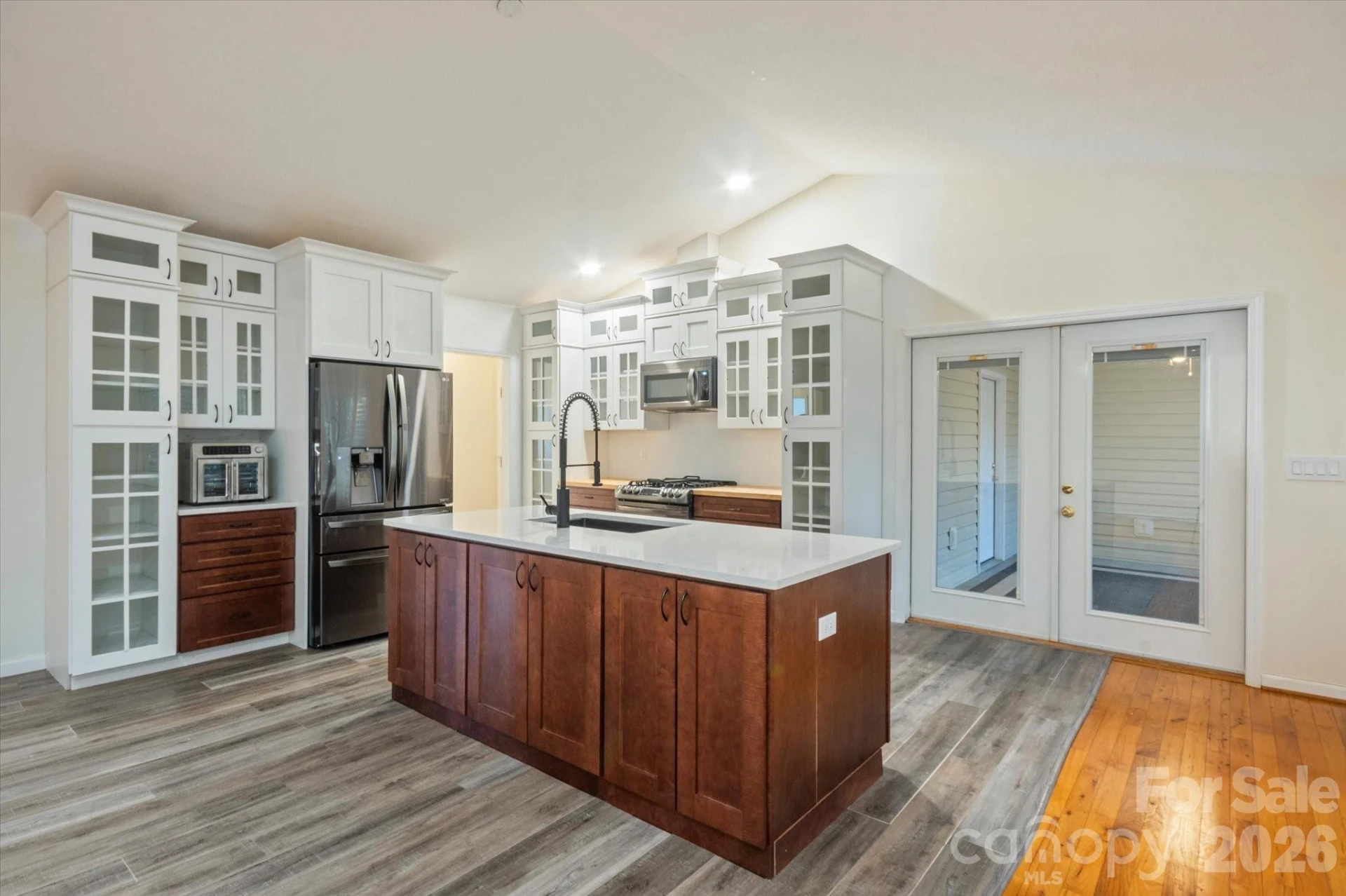 207 Allen Paul Drive - Photo 2