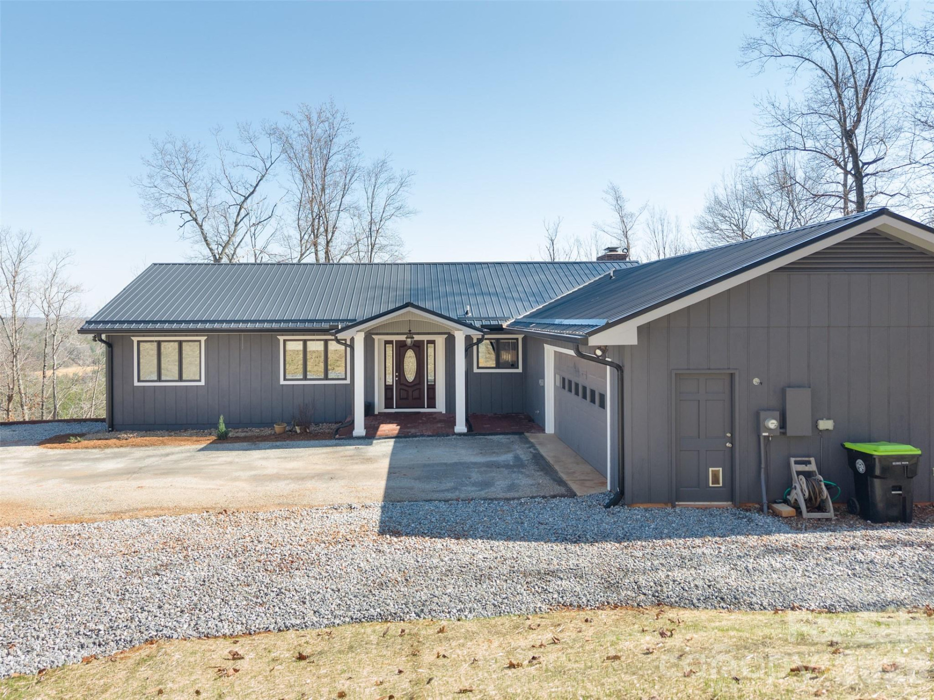 344 Hague Drive - Photo 2