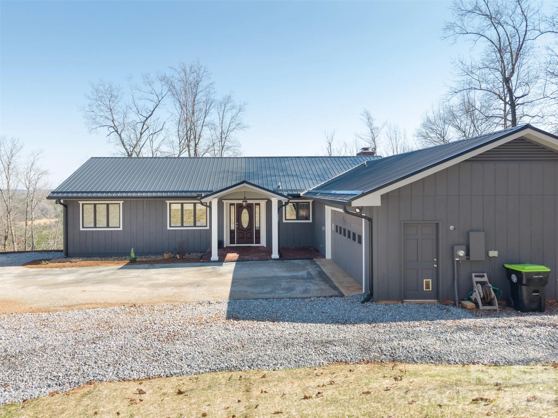 344 Hague Drive - Photo 2