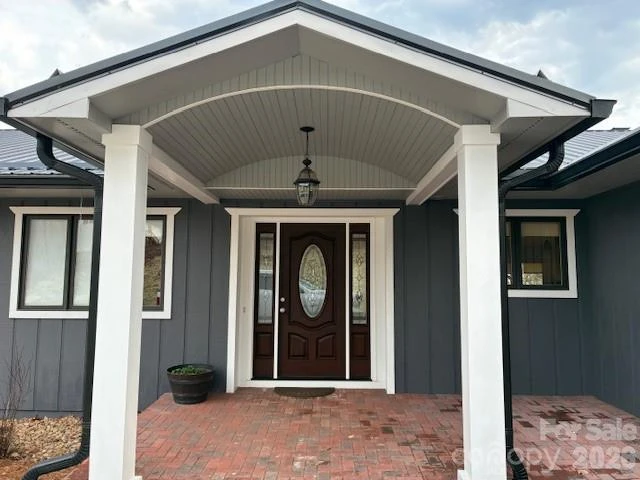 344 Hague Drive - Photo 3
