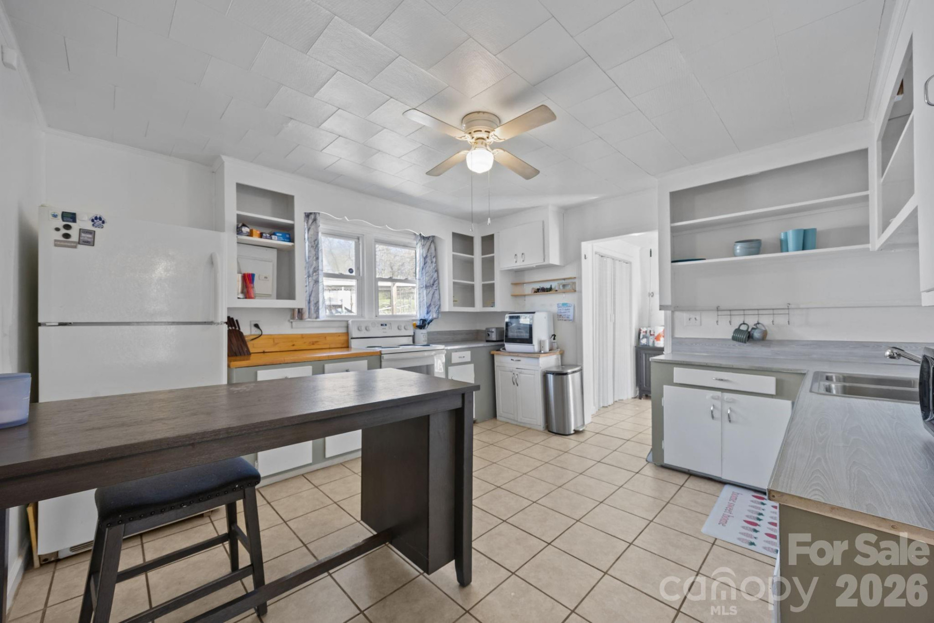 264 Church Street - Photo 4