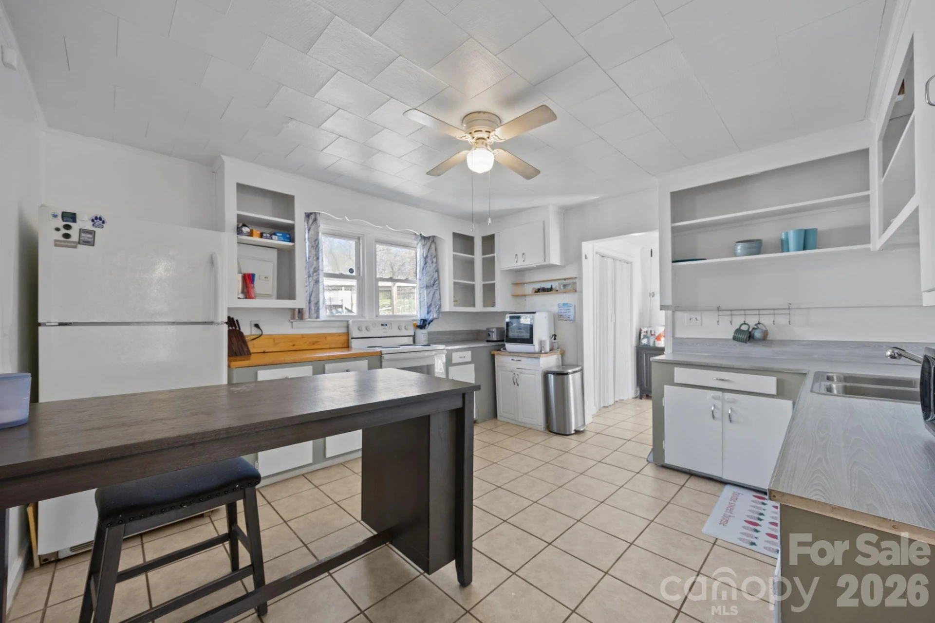 264 Church Street - Photo 4