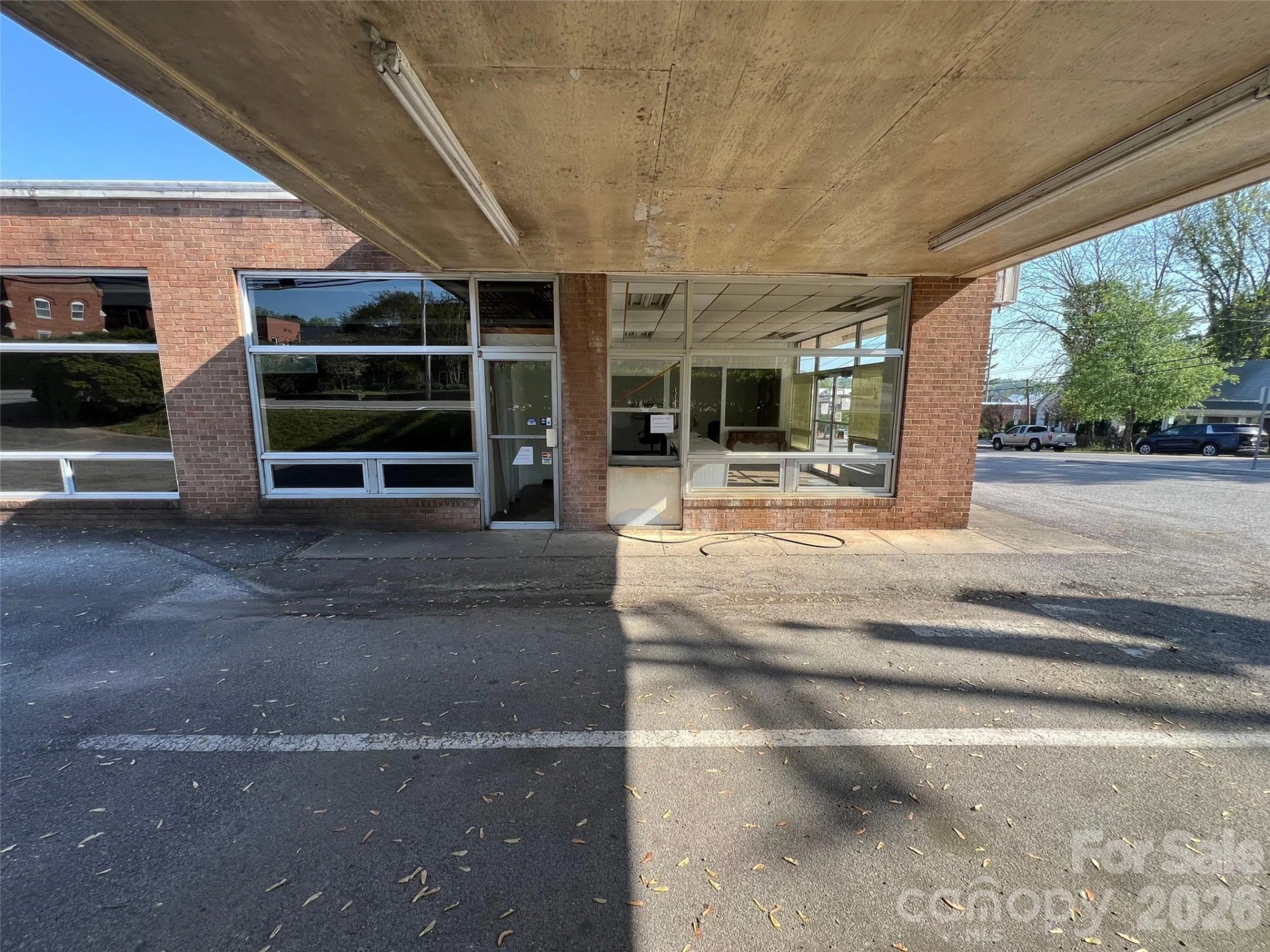166 Logan Street - Photo 13