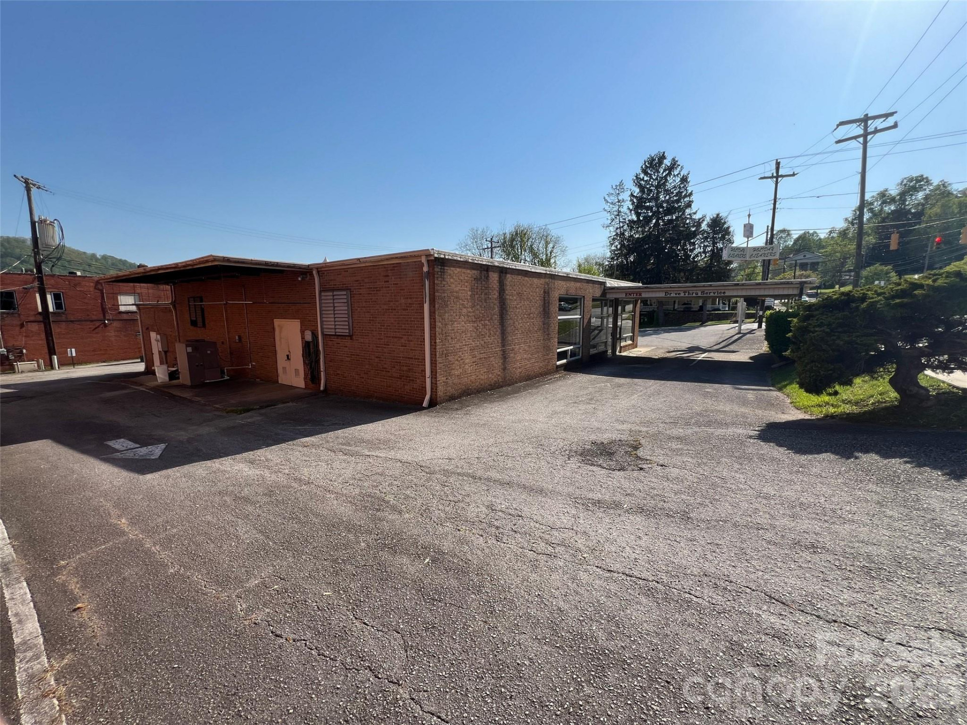 166 Logan Street - Photo 14