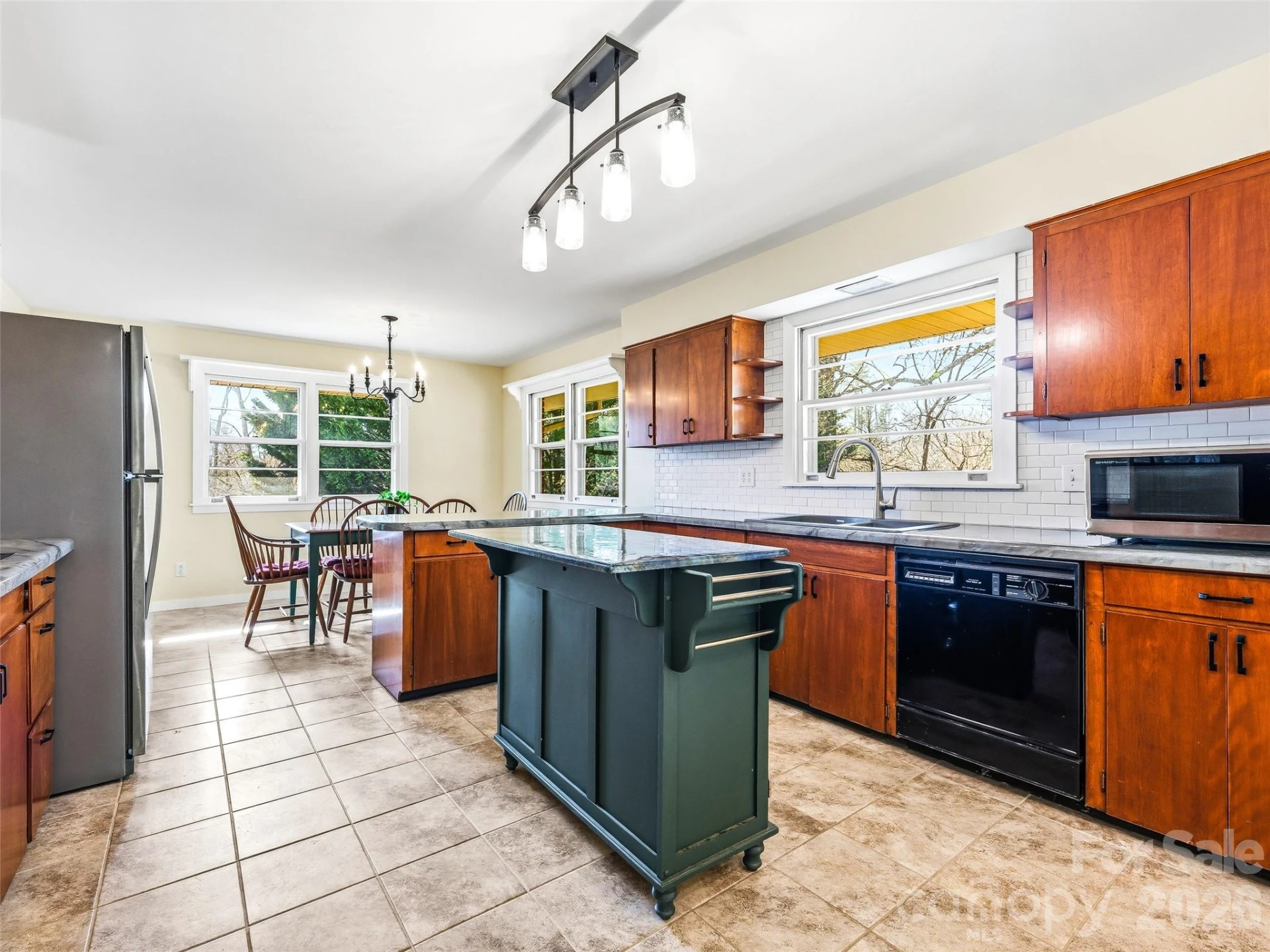 8 Oak Forest Drive - Photo 16