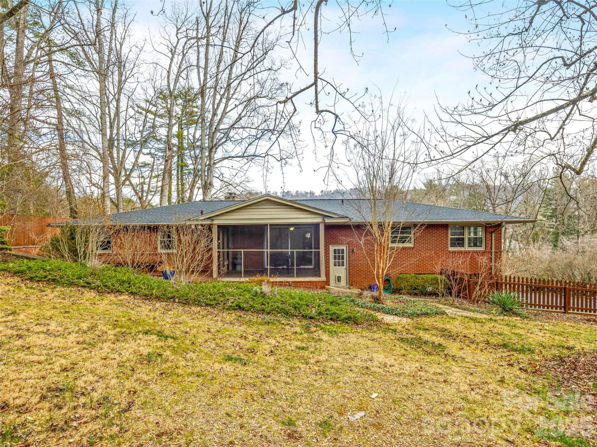 8 Oak Forest Drive - Photo 35