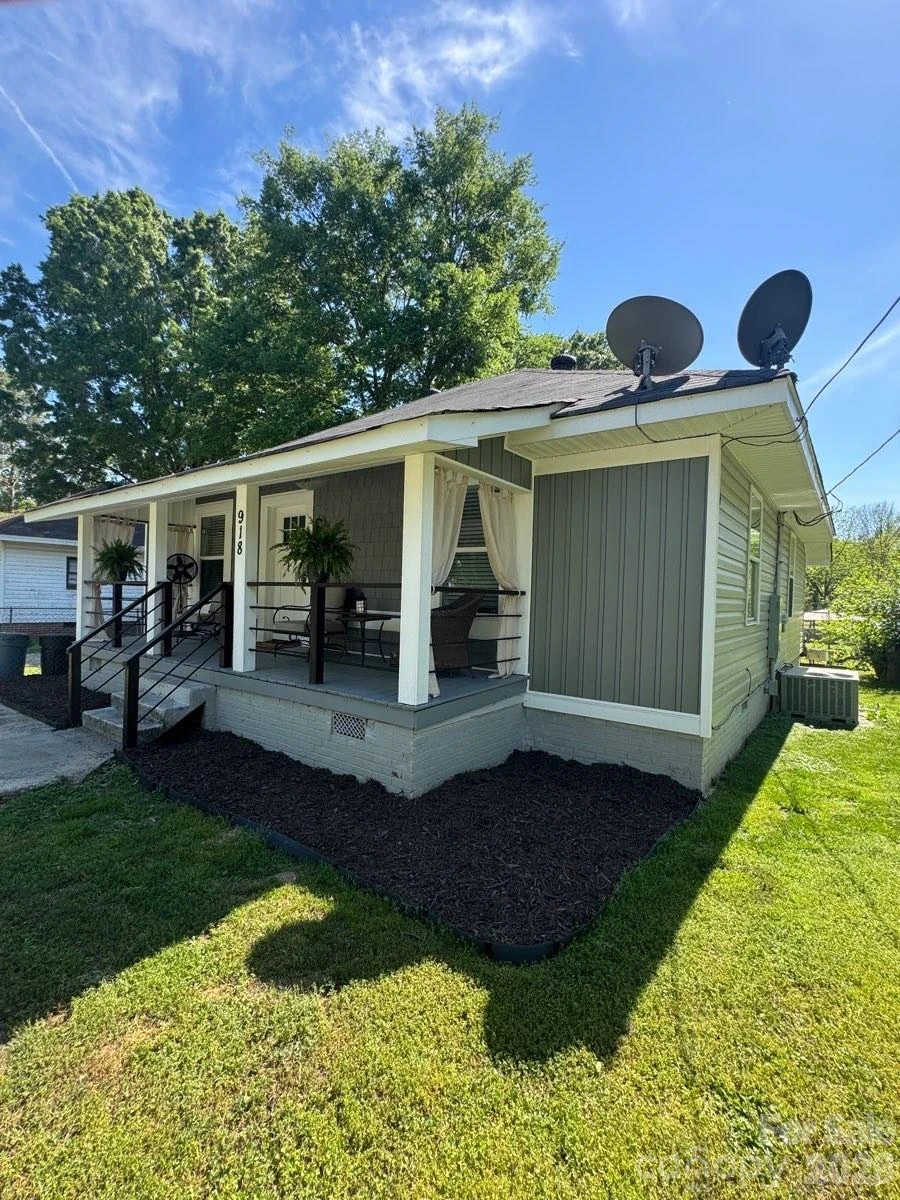 918 8th Street - Photo 12