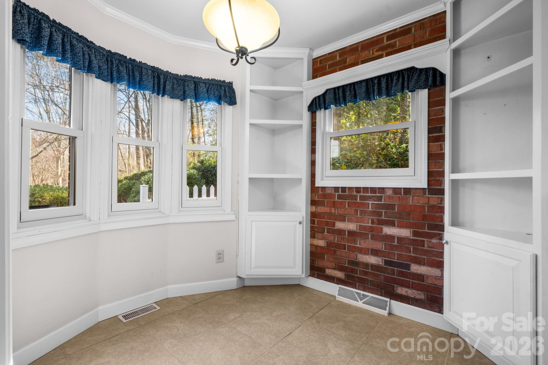 142 Pearson Drive - Photo 11