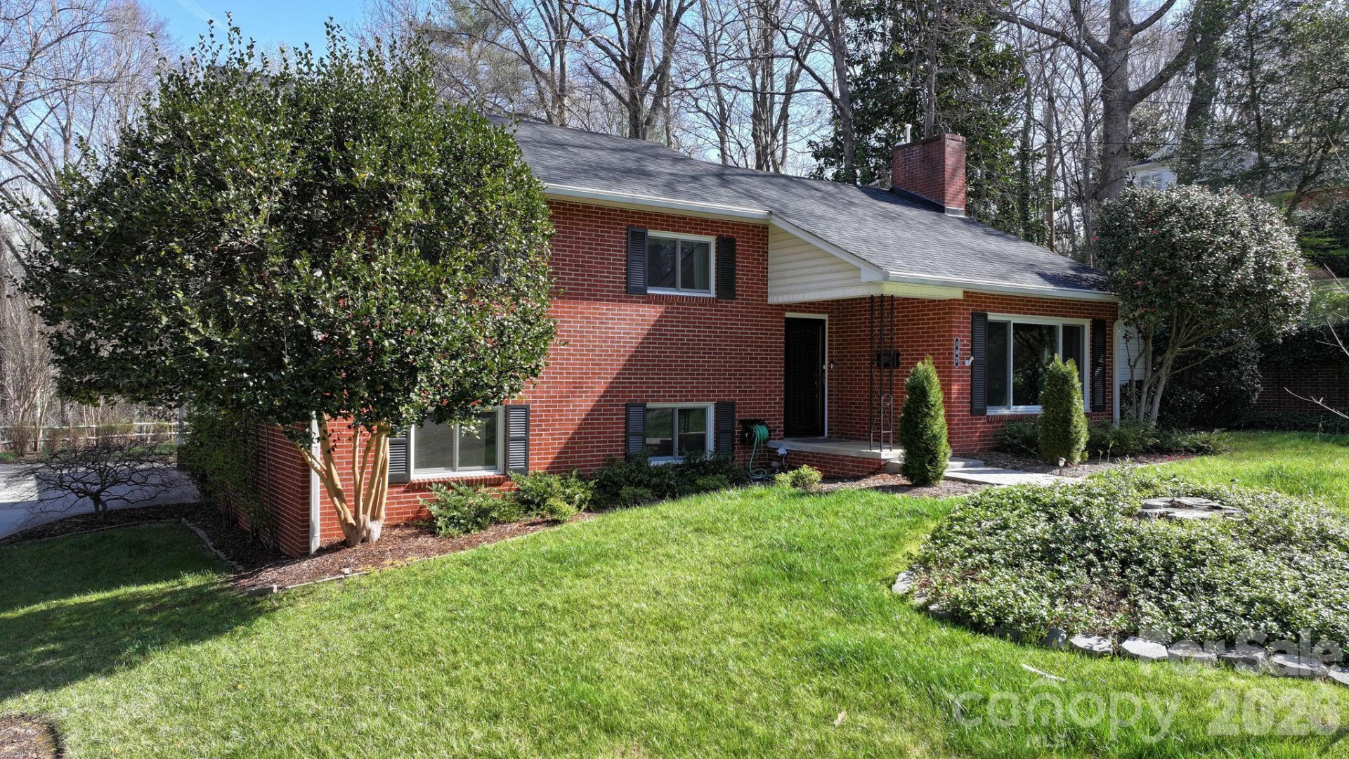 142 Pearson Drive - Photo 4