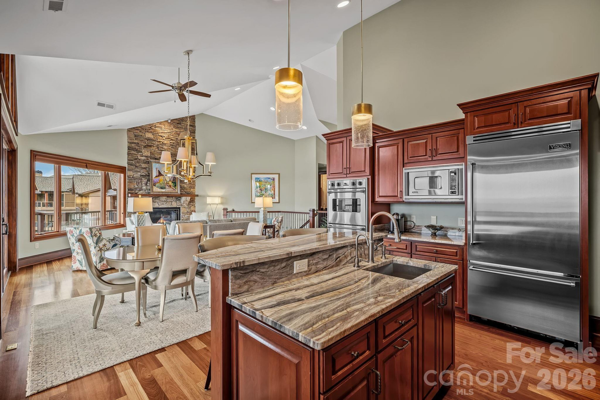 29 South Point Drive - Photo 12