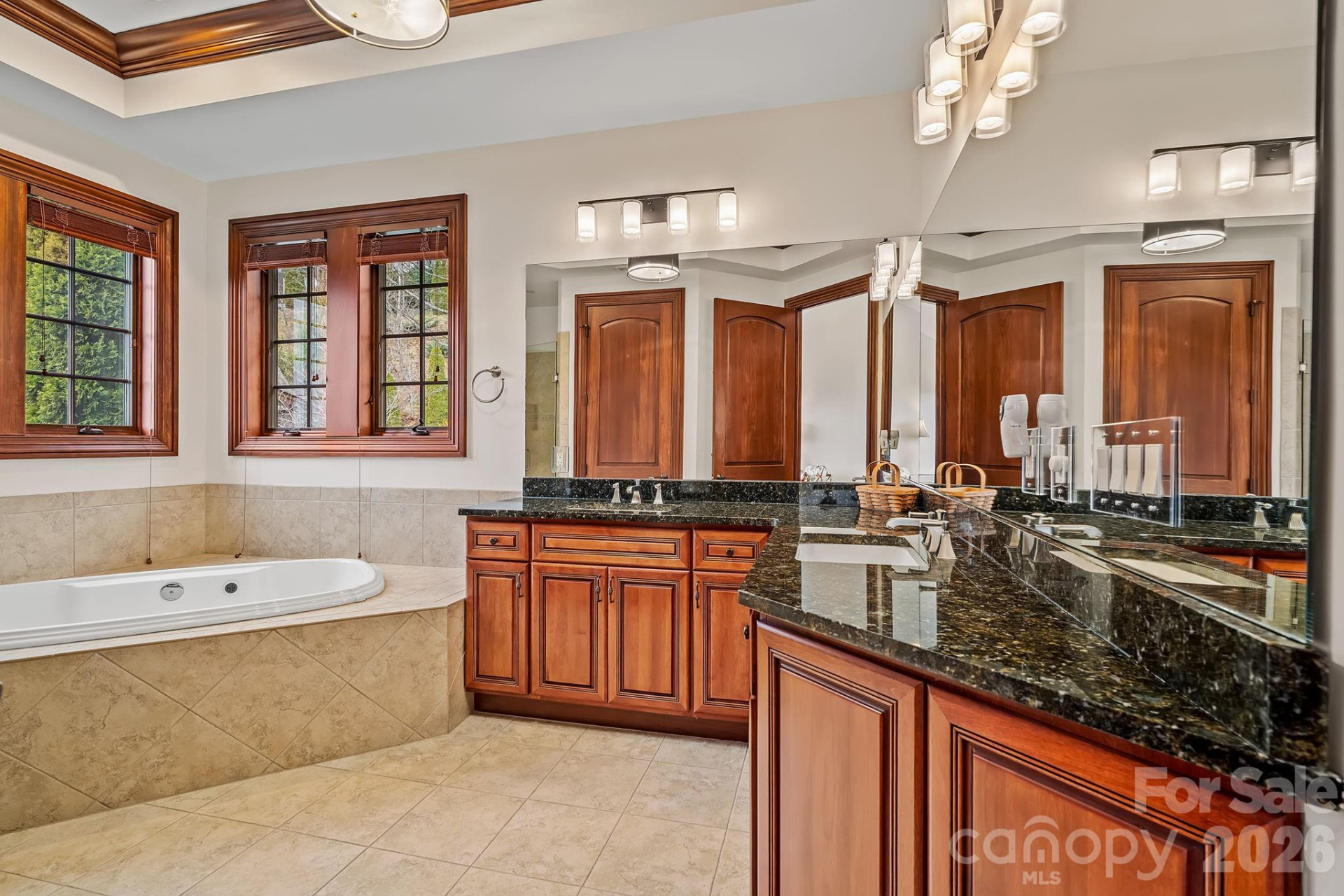 29 South Point Drive - Photo 19