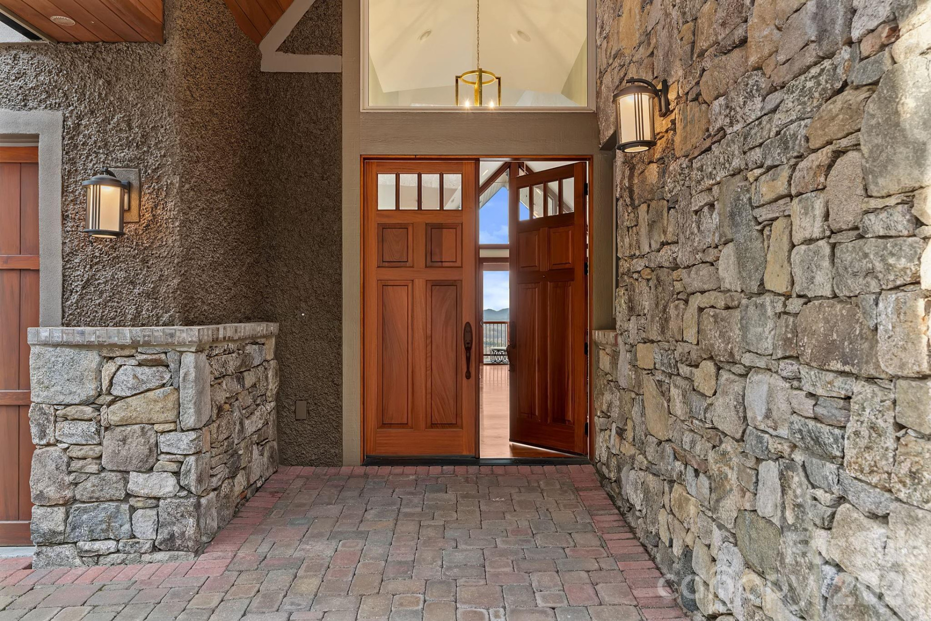 29 South Point Drive - Photo 3