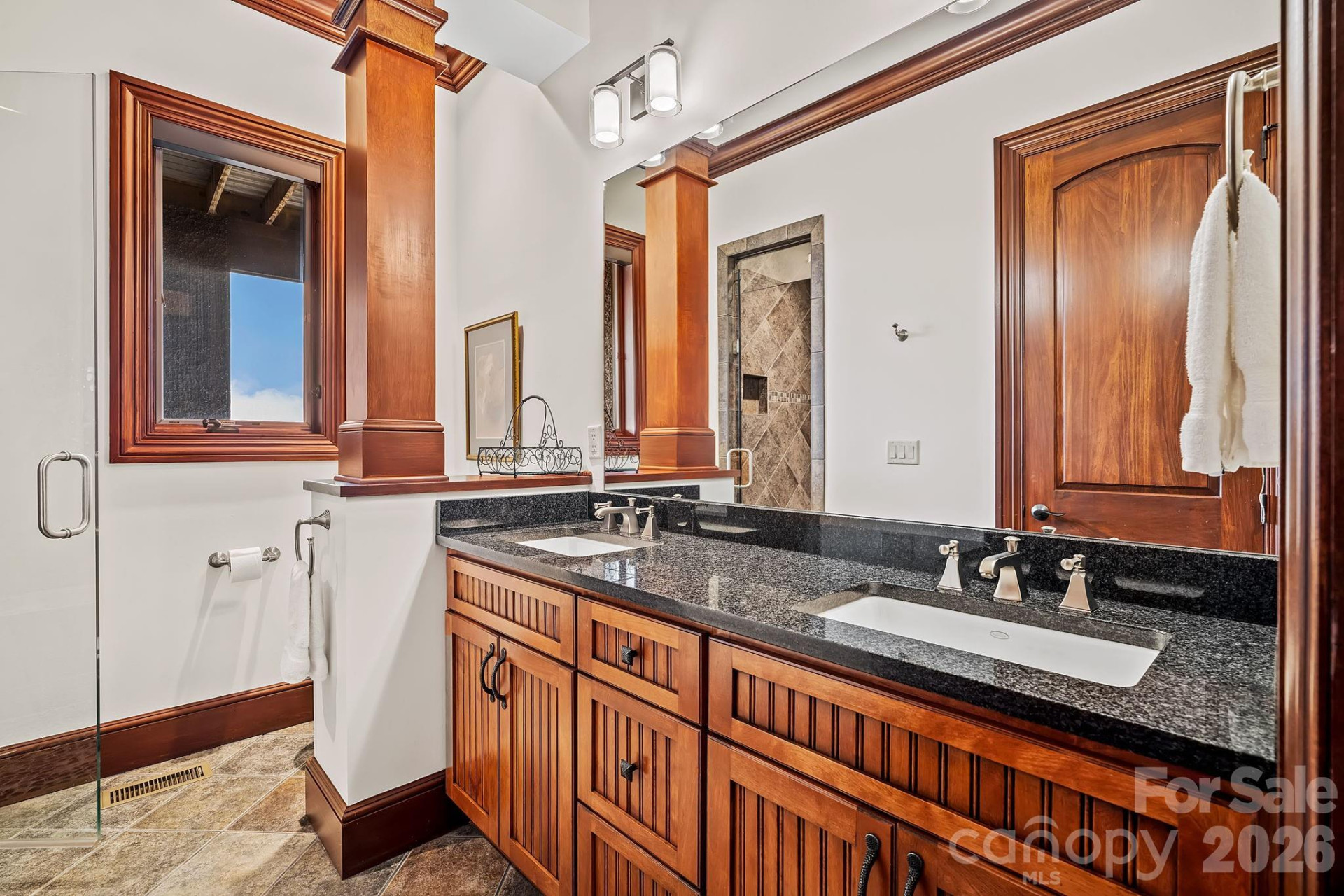 29 South Point Drive - Photo 32