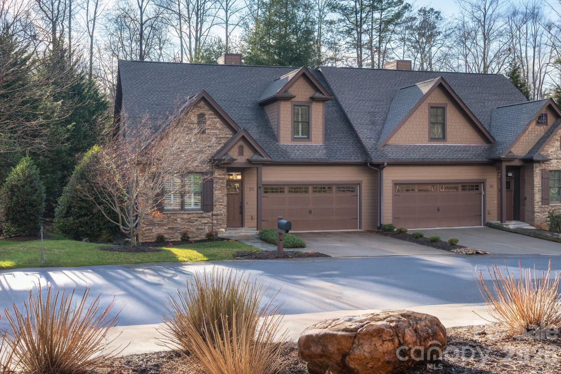 28 Meadow Village Lane