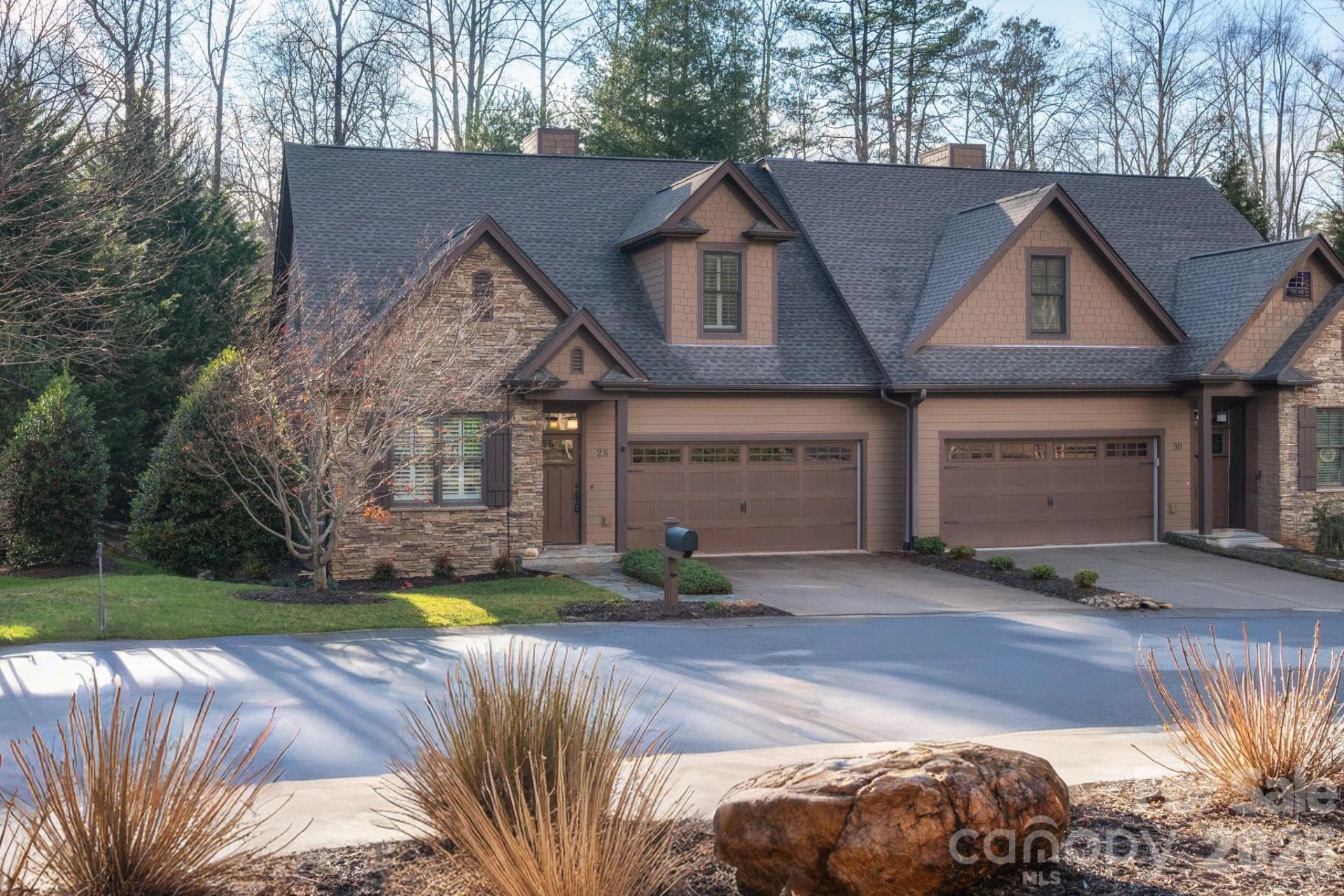 28 Meadow Village Lane