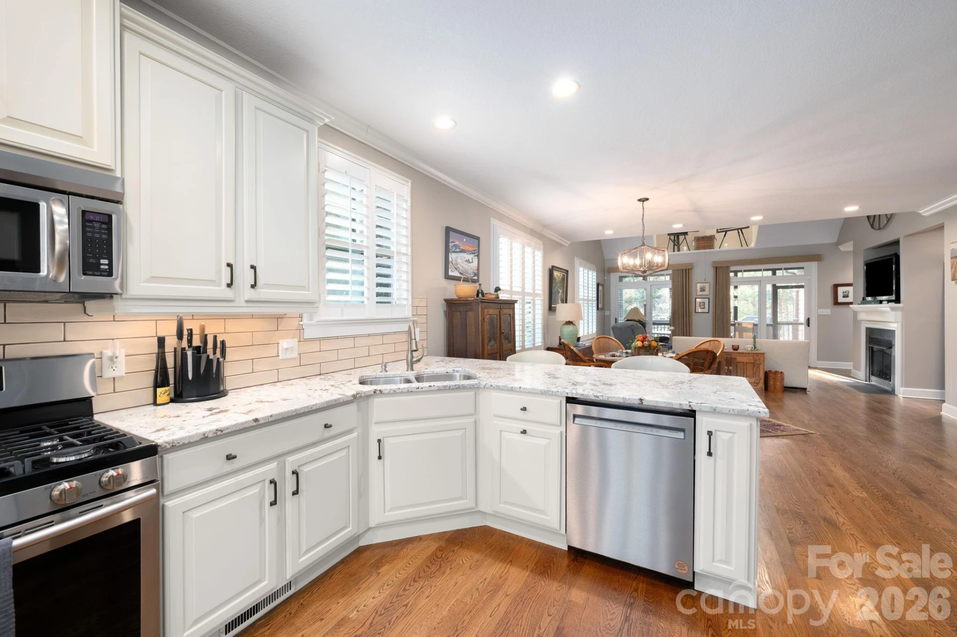 28 Meadow Village Lane - Photo 7