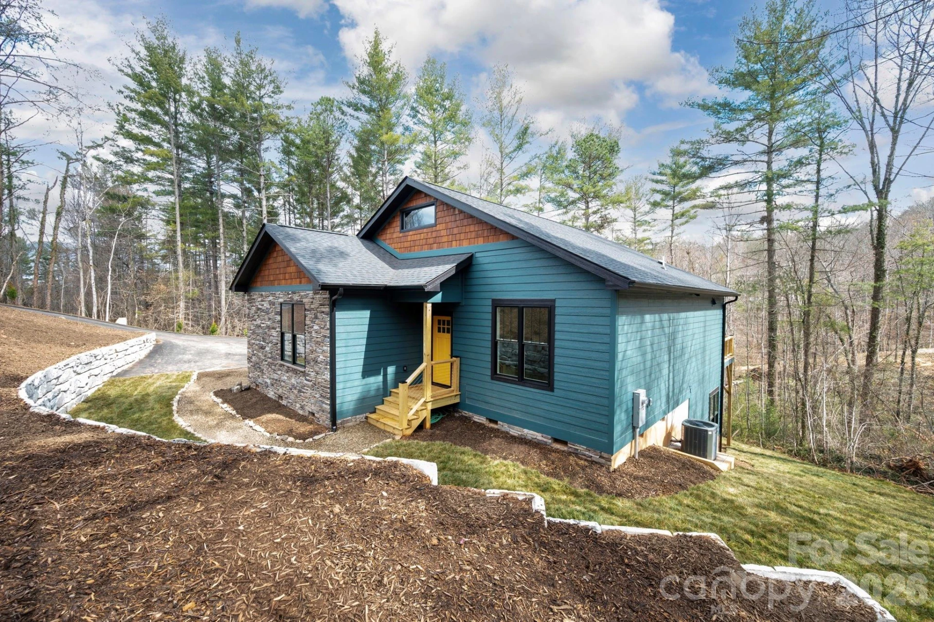 22 Deep Woods Road