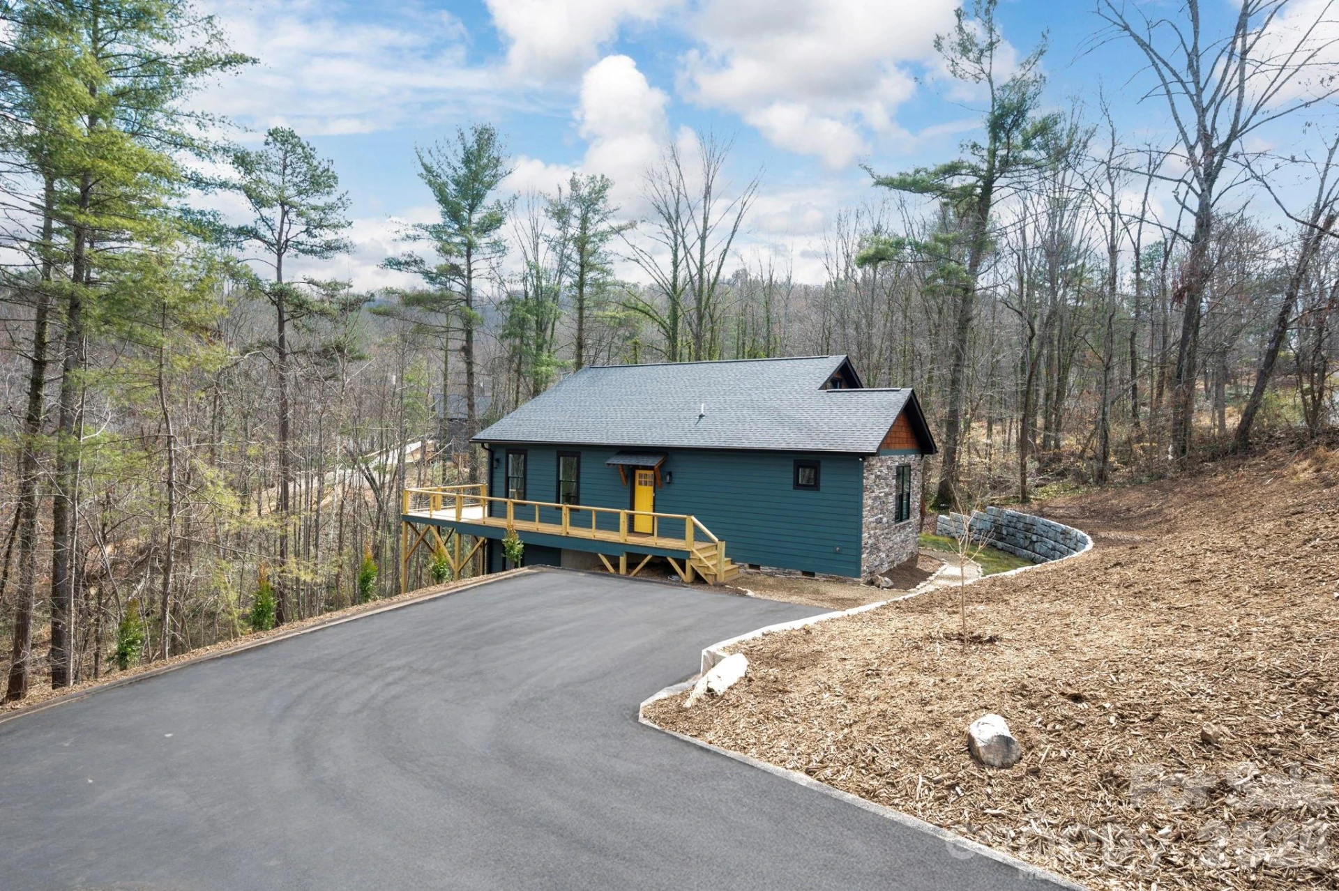 22 Deep Woods Road - Photo 2