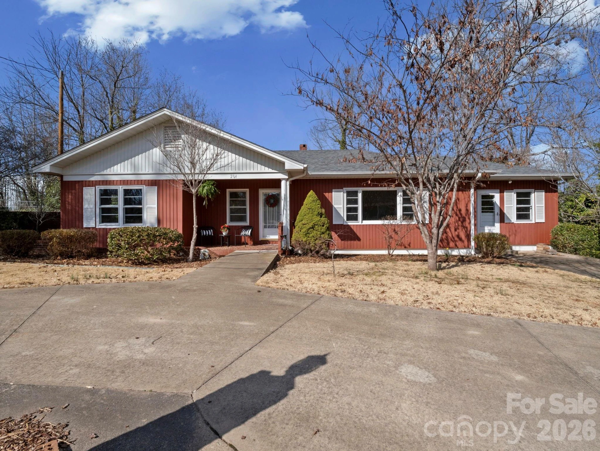 204 Fernwood Drive