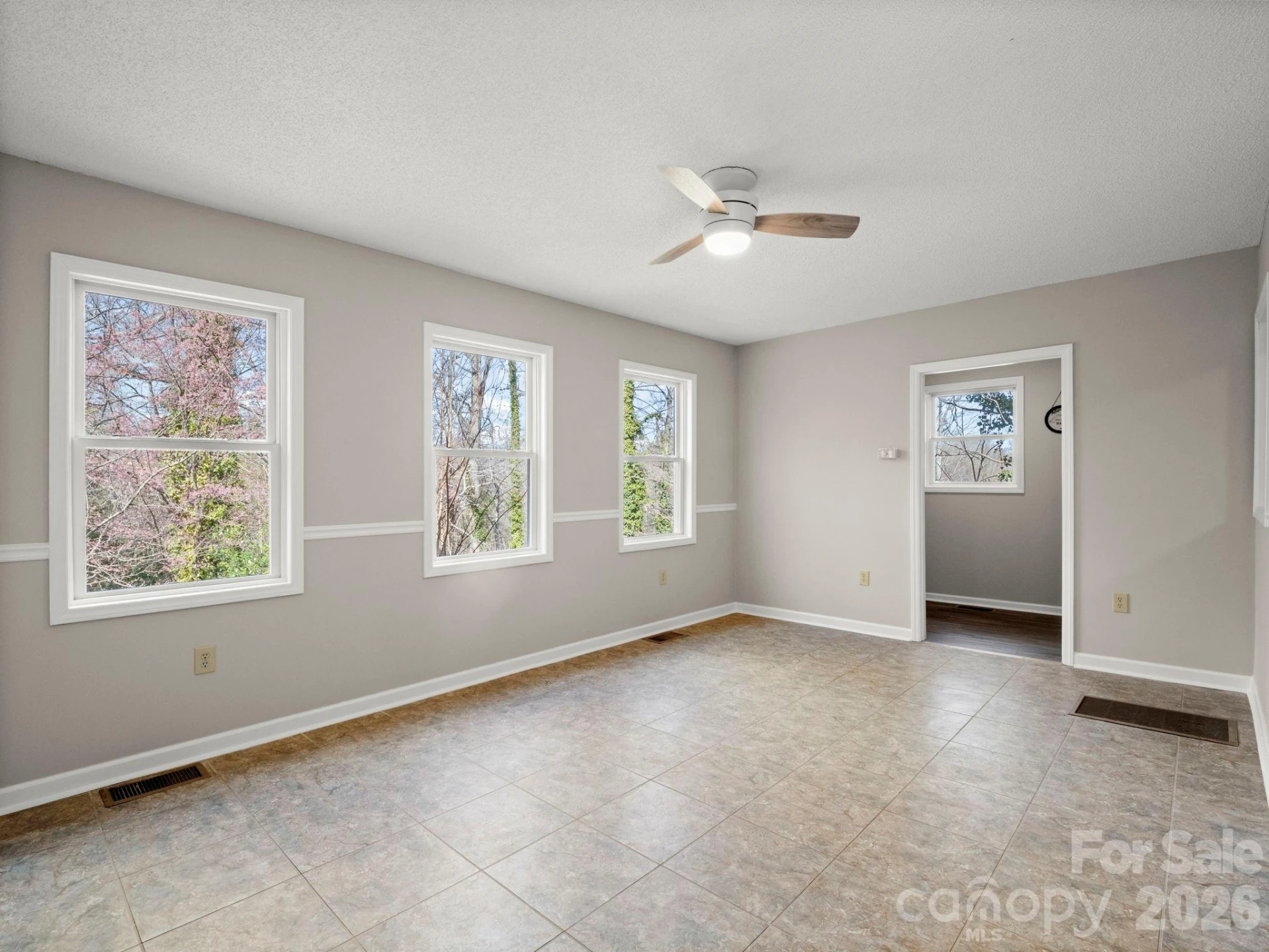 204 Fernwood Drive - Photo 27