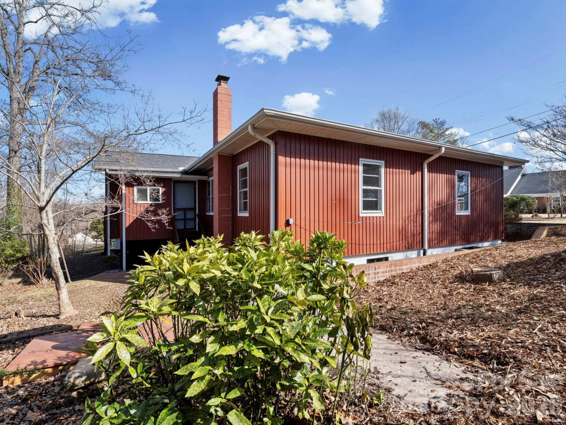 204 Fernwood Drive - Photo 5