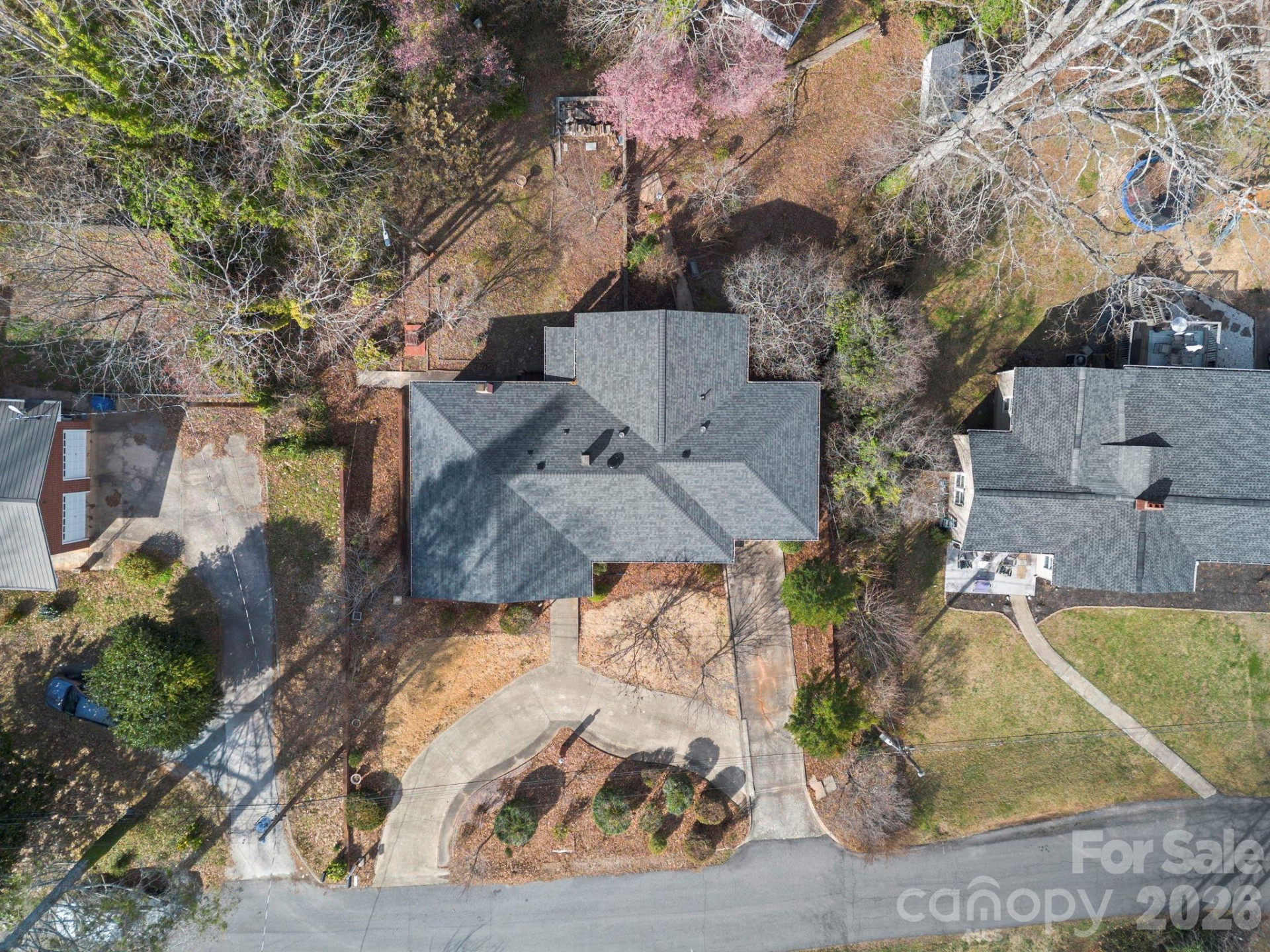 204 Fernwood Drive - Photo 8