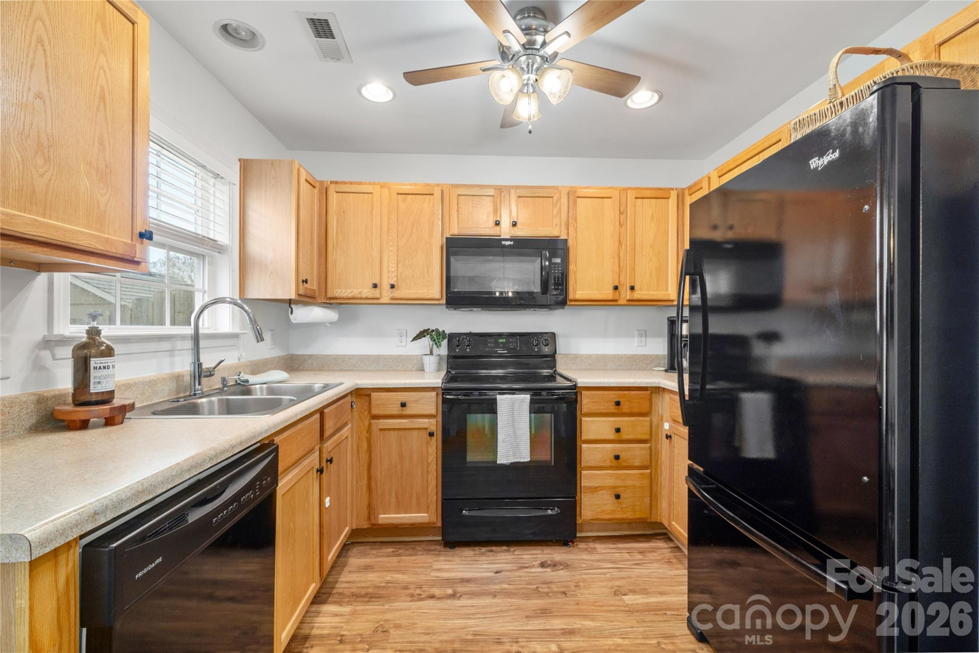 129 New River Drive - Photo 11