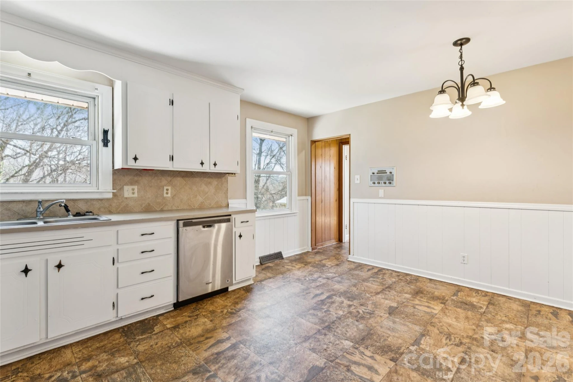 110 Hillcrest Drive - Photo 6