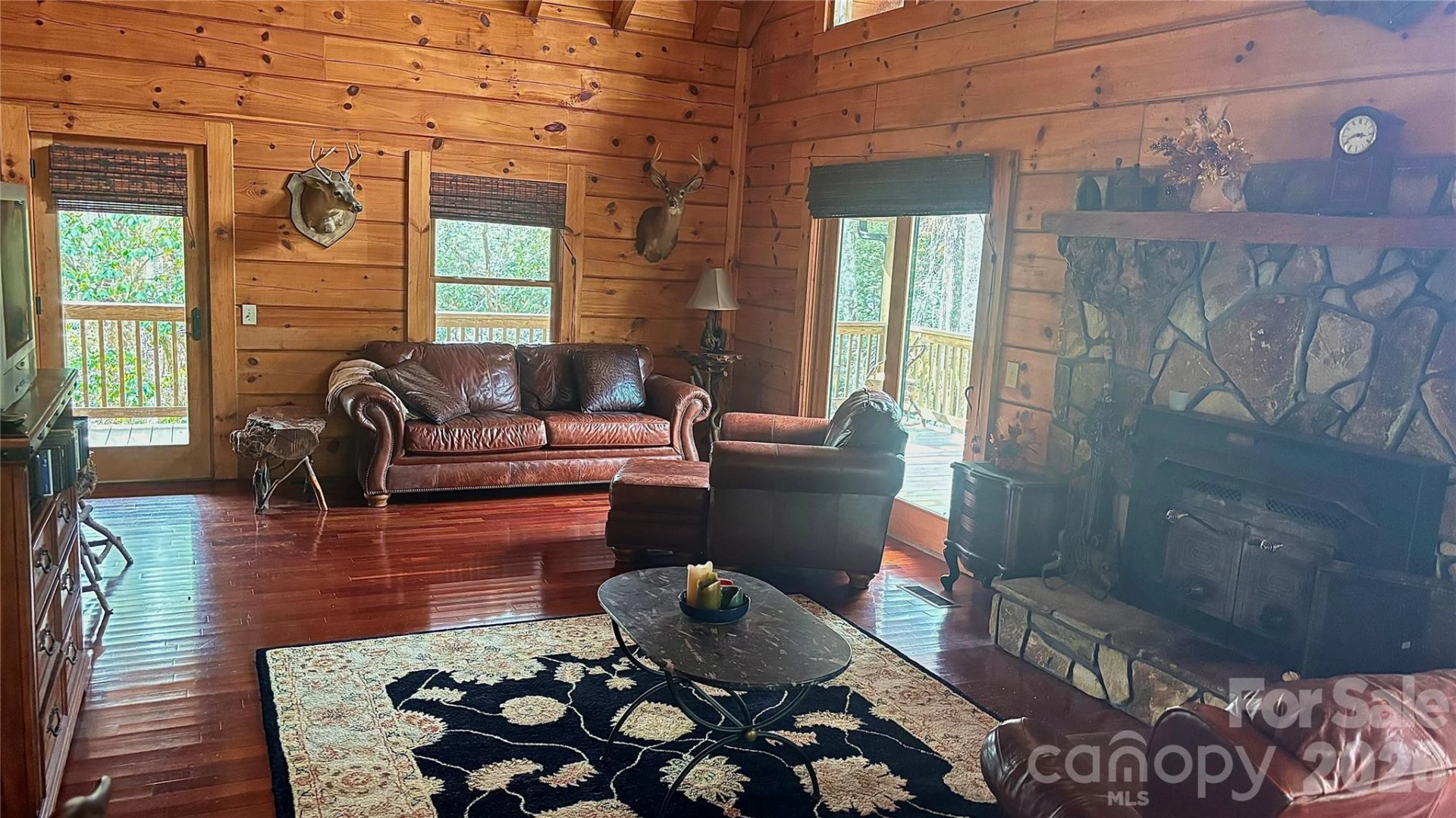 1694 Humpback Mountain Road