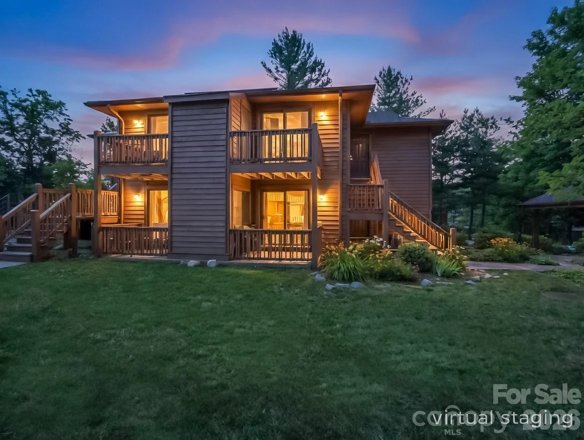 520 Courtwood Lane #4 and 8