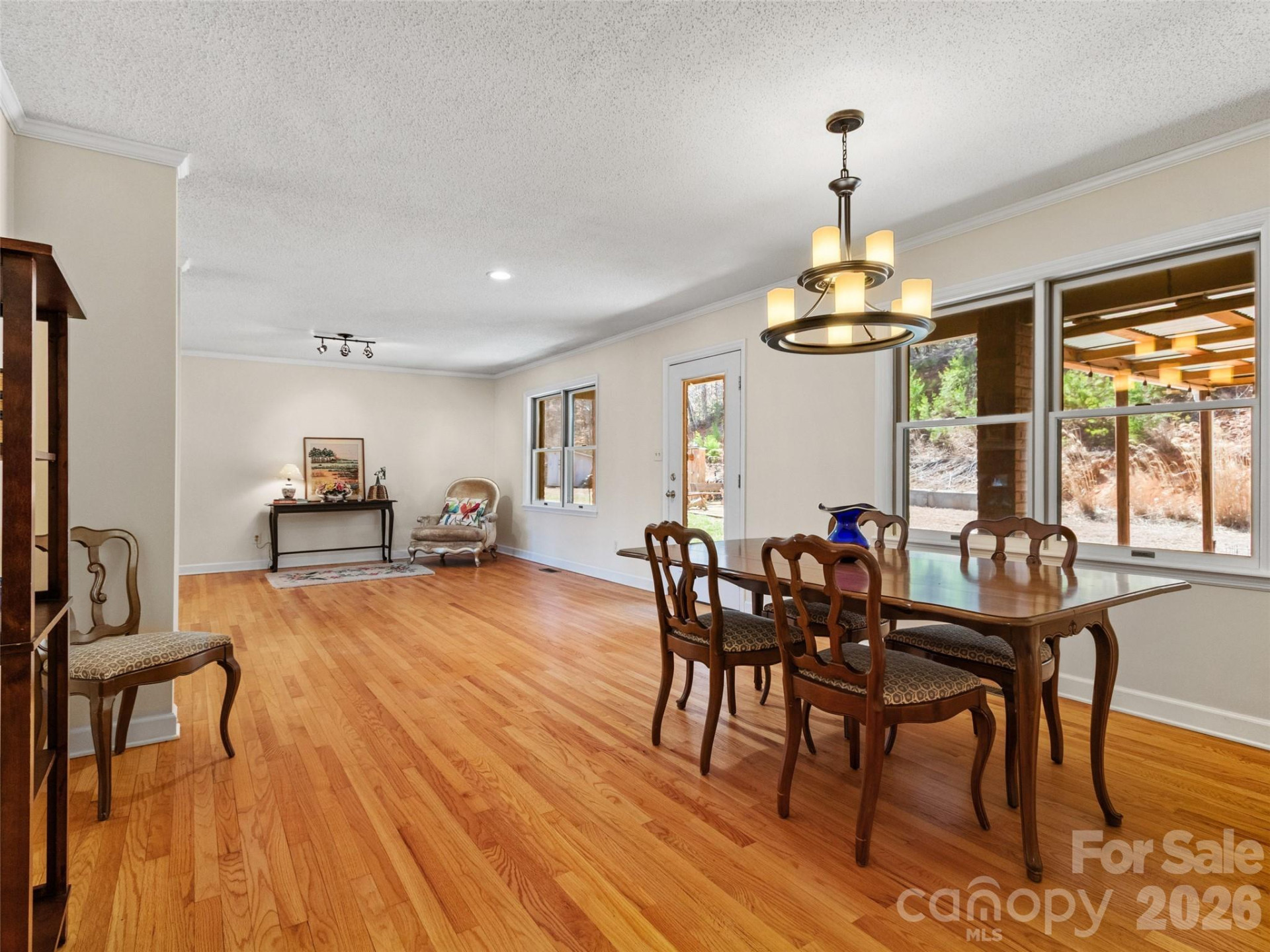 126 Hillcrest Drive - Photo 11