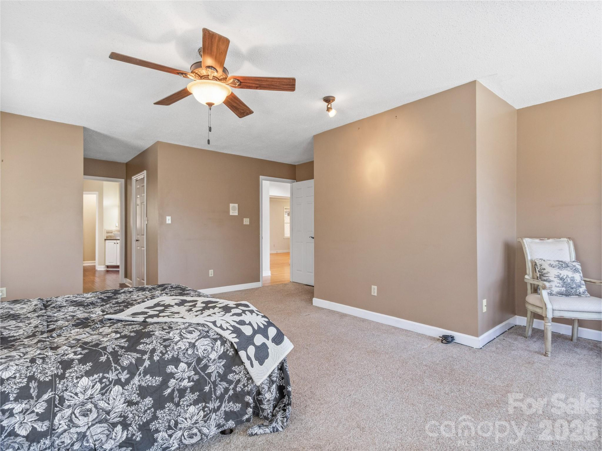 126 Hillcrest Drive - Photo 15