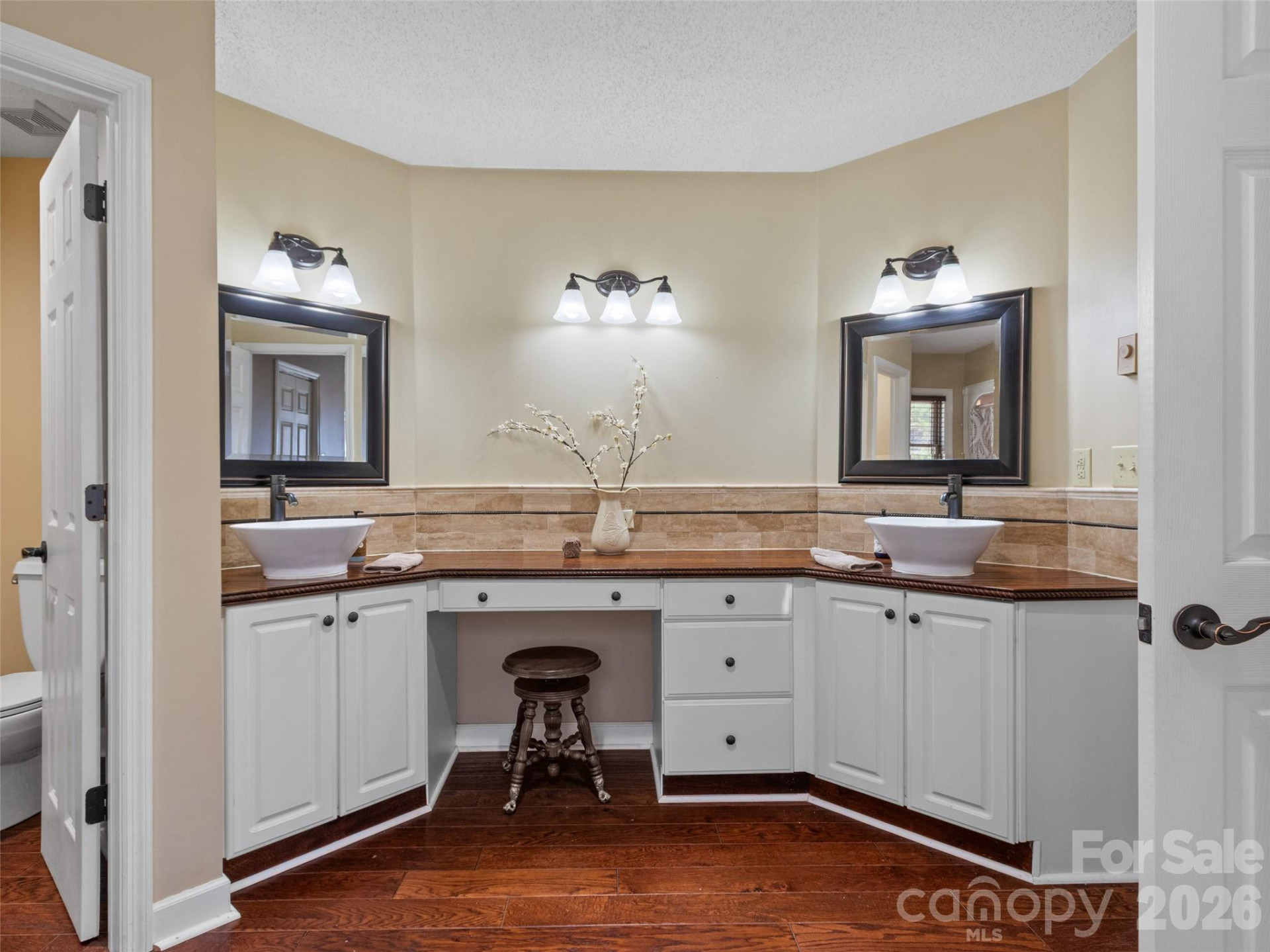 126 Hillcrest Drive - Photo 16