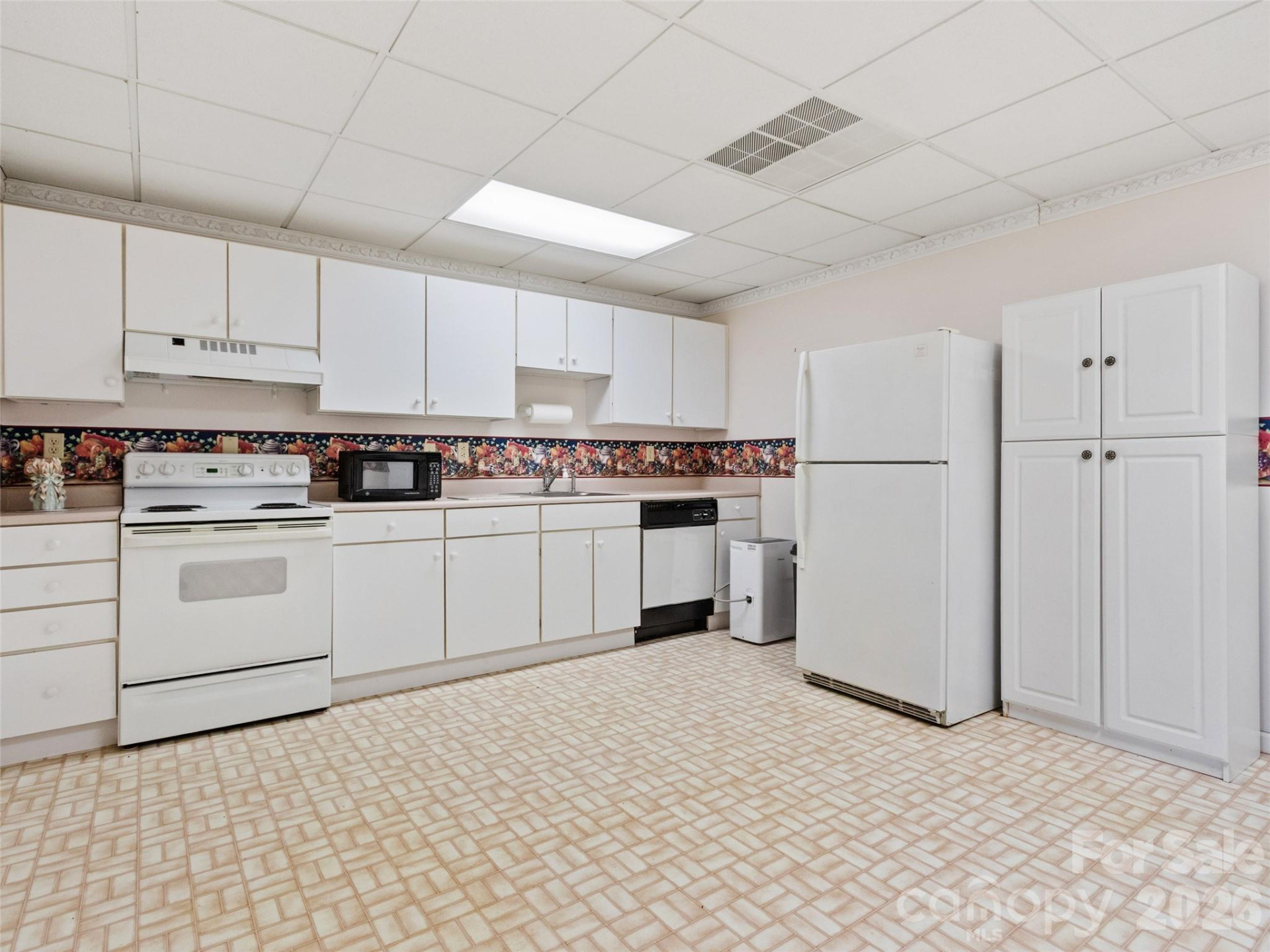 126 Hillcrest Drive - Photo 28